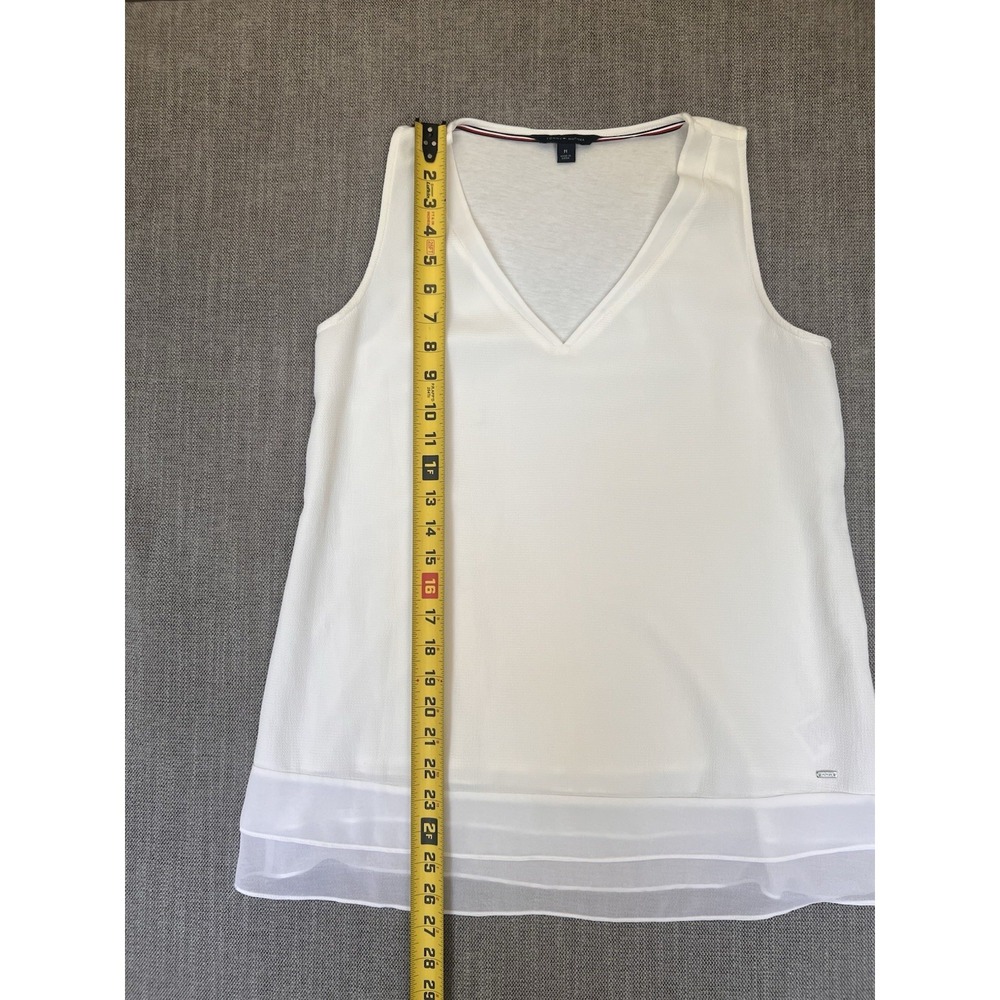 Tommy Hilfiger Women's White Sleeveless V-Neck Chiffon Hem Top M - Picture 6 of 9
